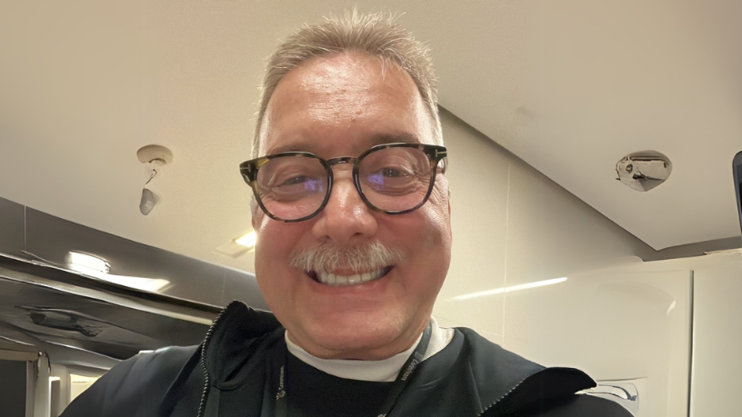 Descubra com Paulo Twiaschor como a arquitetura usa a refrigeração passiva para manter sua casa fresca sem gastar muito.