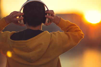 A música como terapia: descubra com Diohn do Prado como o lazer musical pode curar e revitalizar sua alma.