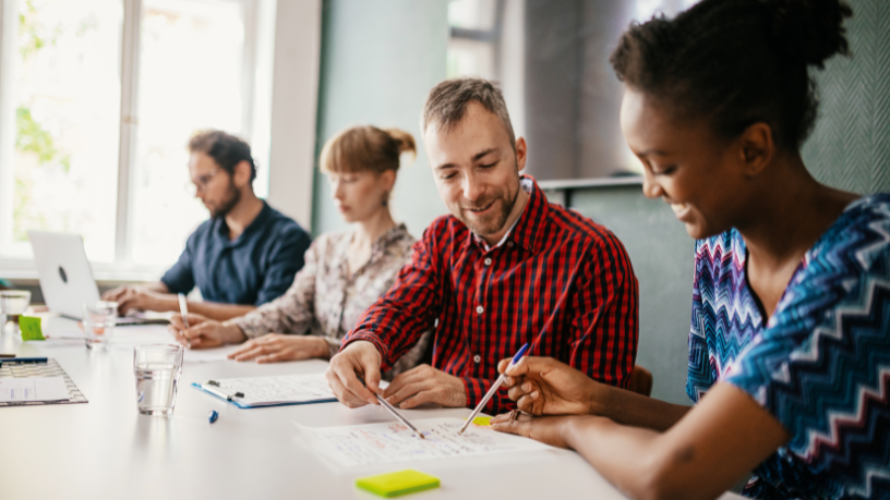 O debate conduzido por Sérgio Bento de Araújo sobre os caminhos e impactos das fundações na construção de políticas públicas mais eficazes.