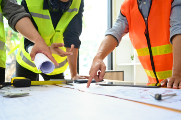 Valderci Malagosini Machado mostra como a escolha do método construtivo pode definir a eficiência do empreendimento desde o primeiro dia de obra.